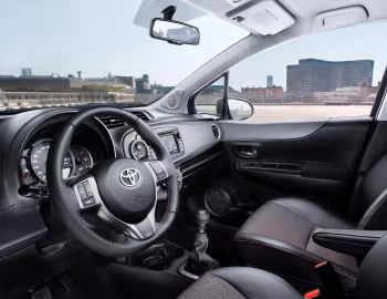 Interior Toyota Yaris 5-door [Worldwide] (XP130) '2011–14