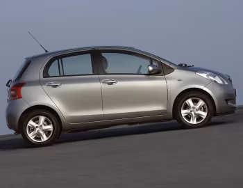 Toyota Yaris 5-door [Worldwide] (XP90) '2005–09