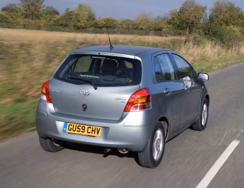 Toyota Yaris 5-door [UK-spec] '2009–11