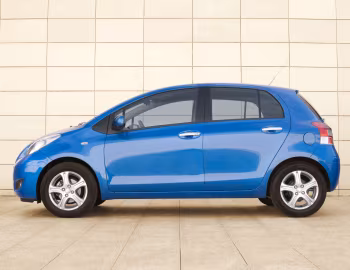Toyota Yaris 5-door [Worldwide] (XP90) '2009–11