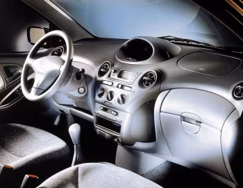 Panel frontal Toyota Yaris 5-door [Worldwide] '1999–2003