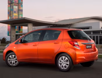 Toyota Yaris Ascent [Australia] '2014–17