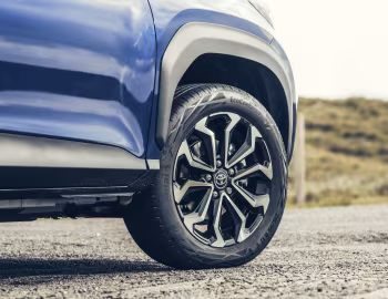Toyota Yaris Cross HEV [UK-spec] '2024–pr.