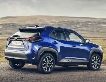 Toyota Yaris Cross HEV [UK-spec] '2024–pr.