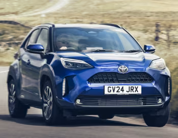 Toyota Yaris Cross HEV [UK-spec] '2024–pr.