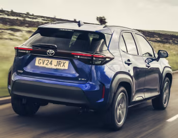 Toyota Yaris Cross HEV [UK-spec] '2024–pr.