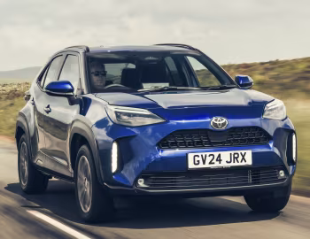 Toyota Yaris Cross HEV [UK-spec] '2024–pr.