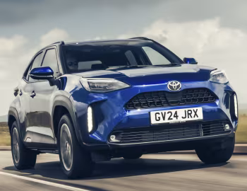 Toyota Yaris Cross HEV [UK-spec] '2024–pr.