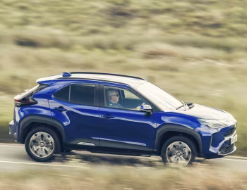 Toyota Yaris Cross HEV [UK-spec] '2024–pr.