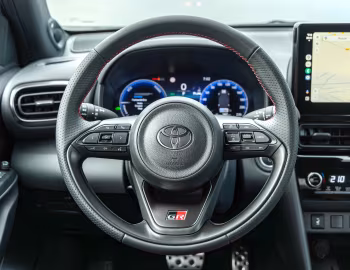 Interior Toyota Yaris Cross HEV GR Sport [EU-spec] '2023–26