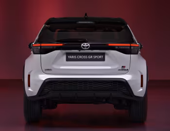 Toyota Yaris Cross Hybrid GR Sport [EU-spec] '2022–23