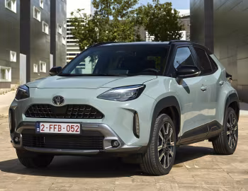 Toyota Yaris Cross HEV "Premiere Edition" [EU-spec] '2023–pr.