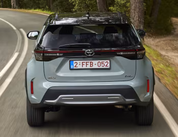 Toyota Yaris Cross HEV "Premiere Edition" [EU-spec] '2023–pr.