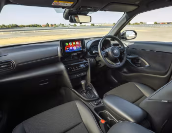 Panel frontal Toyota Yaris Cross Urban HEV [Australia] '2024–pr.