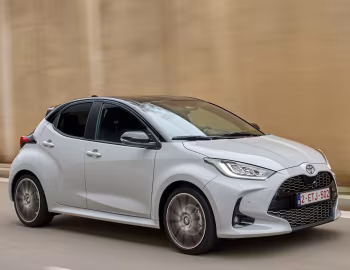 Toyota Yaris GR Sport Hybrid [EU-spec] (XP210) '2023–pr.