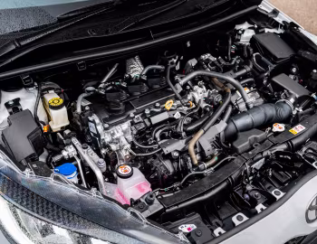 Bajo el capó Toyota Yaris GR Sport Hybrid [UK-spec] '2024–pr.