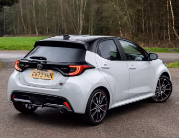 Toyota Yaris GR Sport Hybrid [UK-spec] '2024–pr.