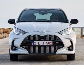 Toyota Yaris GR Sport Hybrid [EU-spec] (XP210) '2023–pr.