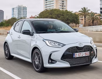 Toyota Yaris GR Sport Hybrid [EU-spec] (XP210) '2023–pr.