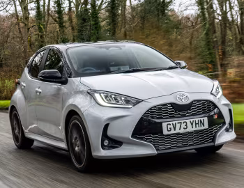 Toyota Yaris GR Sport Hybrid [UK-spec] '2024–pr.