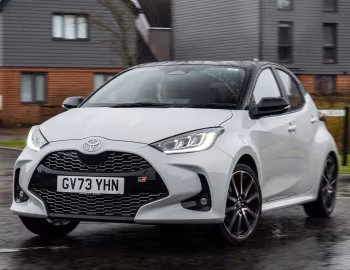 Toyota Yaris GR Sport Hybrid [UK-spec] '2024–pr.