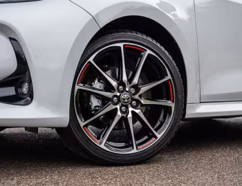 Toyota Yaris GR Sport Hybrid [UK-spec] '2024–pr.