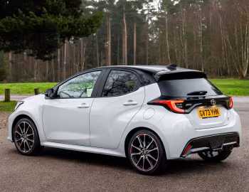 Toyota Yaris GR Sport Hybrid [UK-spec] '2024–pr.