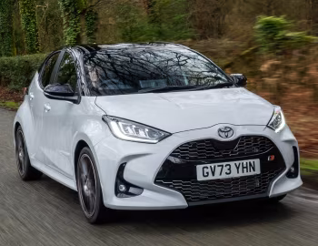 Toyota Yaris GR Sport Hybrid [UK-spec] '2024–pr.