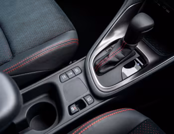 Intérieur Toyota Yaris GR Sport Hybrid [UK-spec] '2024–pr.