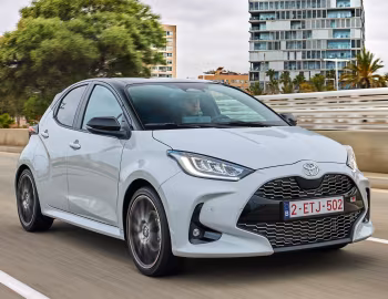 Toyota Yaris GR Sport Hybrid [EU-spec] (XP210) '2023–pr.