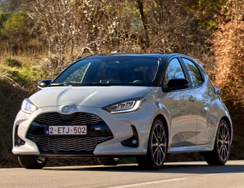 Toyota Yaris GR Sport Hybrid [EU-spec] (XP210) '2023–pr.
