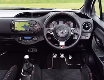 Panel frontal Toyota Yaris GRMN [UK-spec] '2017–20