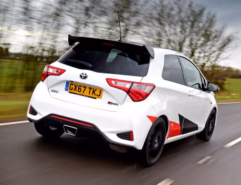 Toyota Yaris GRMN [UK-spec] '2017–20