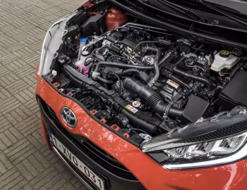 Bajo el capó Toyota Yaris Hybrid [Worldwide] '2020–pr.