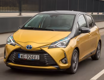 Toyota Yaris Hybrid "Y20" [EU-spec] '2018