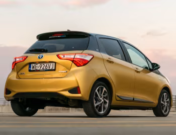 Toyota Yaris Hybrid "Y20" [EU-spec] '2018