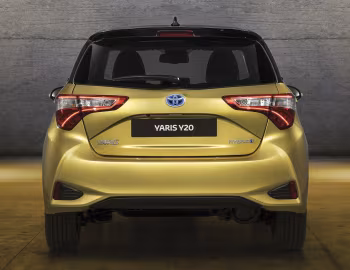 Toyota Yaris Hybrid "Y20" [EU-spec] '2018