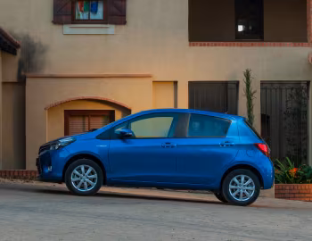 Toyota Yaris Hybrid [South Africa] '2014–17