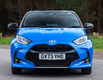 Toyota Yaris "Premiere Edition" Hybrid [UK-spec] (XP210) '2024–pr.