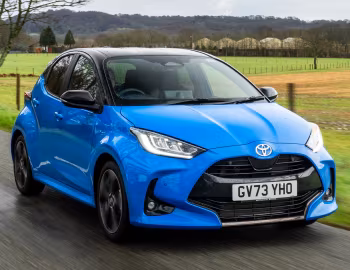 Toyota Yaris "Premiere Edition" Hybrid [UK-spec] (XP210) '2024–pr.