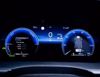 Tableau de bord Toyota Yaris "Premiere Edition" Hybrid [UK-spec] (XP210) '2024–pr.