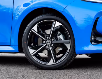 Toyota Yaris "Premiere Edition" Hybrid [UK-spec] (XP210) '2024–pr.