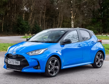 Toyota Yaris "Premiere Edition" Hybrid [UK-spec] (XP210) '2024–pr.