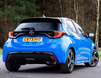 Toyota Yaris "Premiere Edition" Hybrid [UK-spec] (XP210) '2024–pr.