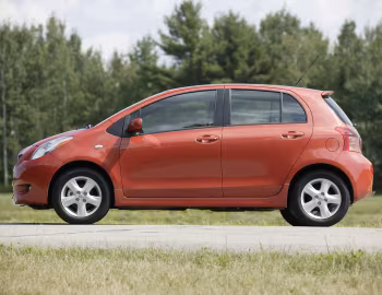 2009 Toyota Yaris RS 5-door Liftback [North America] (XP90) '2008–09