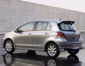 2009 Toyota Yaris S 5-door Liftback [North America] (XP90) '2008–09