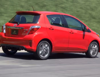 2012–14 Toyota Yaris SE 5-door [North America] (XP130) '2011–14