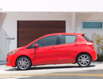 2012–14 Toyota Yaris SE 5-door [North America] (XP130) '2011–14