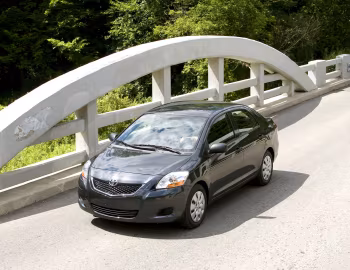 2007–12 Toyota Yaris Sedan [North America] '2006–12