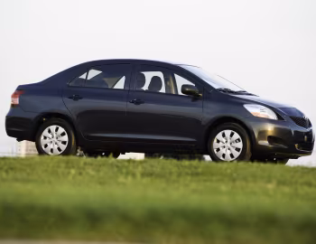 2007–12 Toyota Yaris Sedan [North America] '2006–12